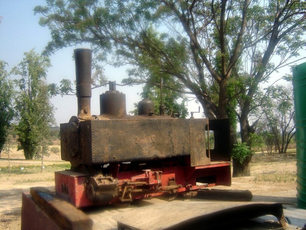 The Angolan locos-a rescue mission